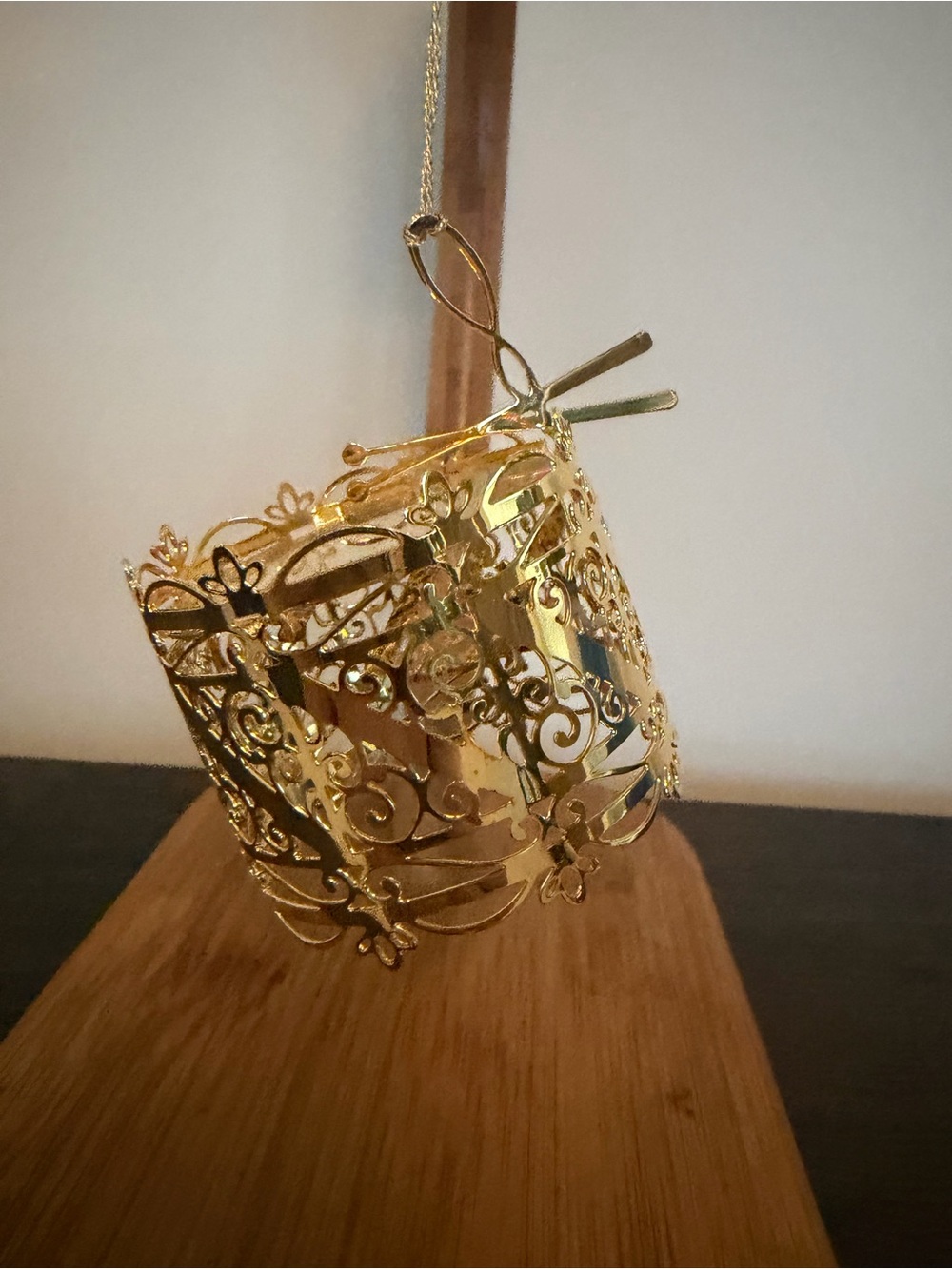 Gold Plated Drum and Drum Sticks Ornament